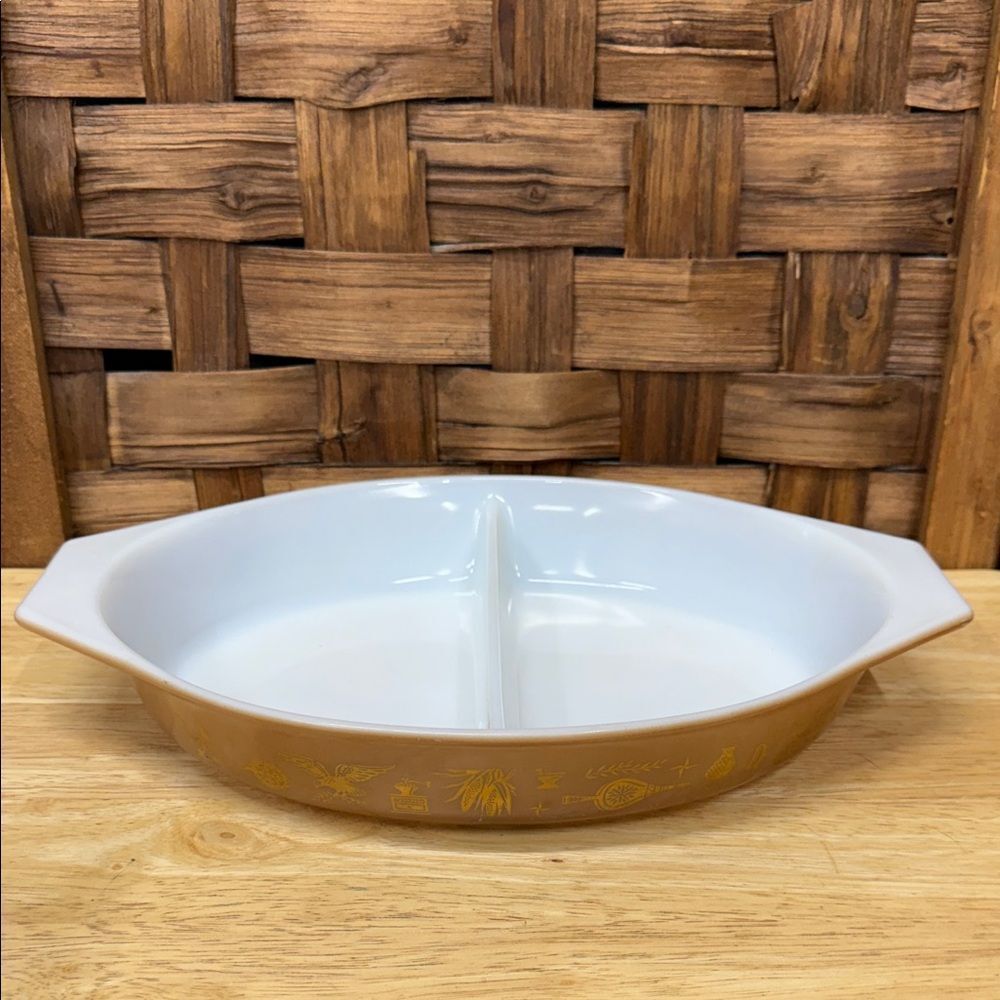 Vintage Pyrex Divided Serving Dish